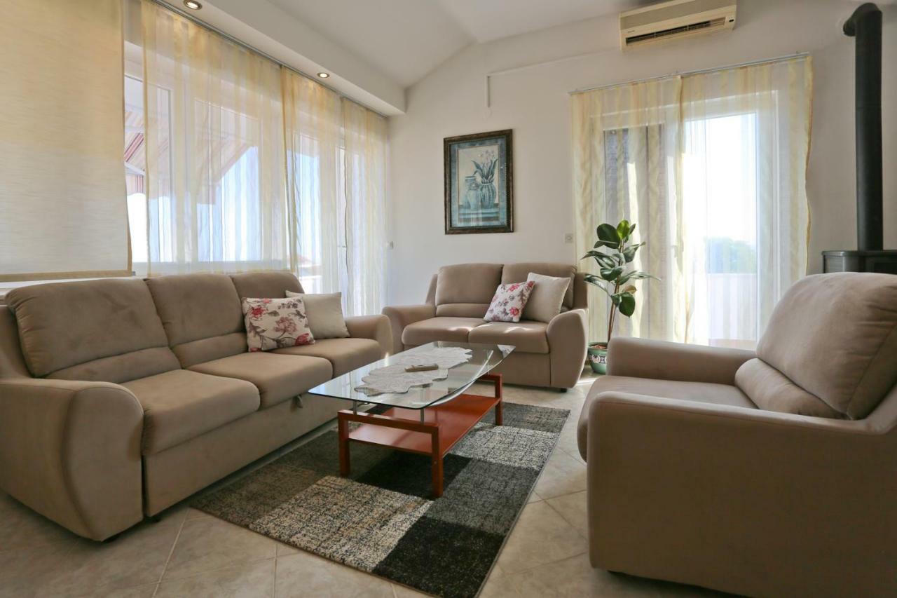 Apartments Nada Zadar Eksteriør bilde